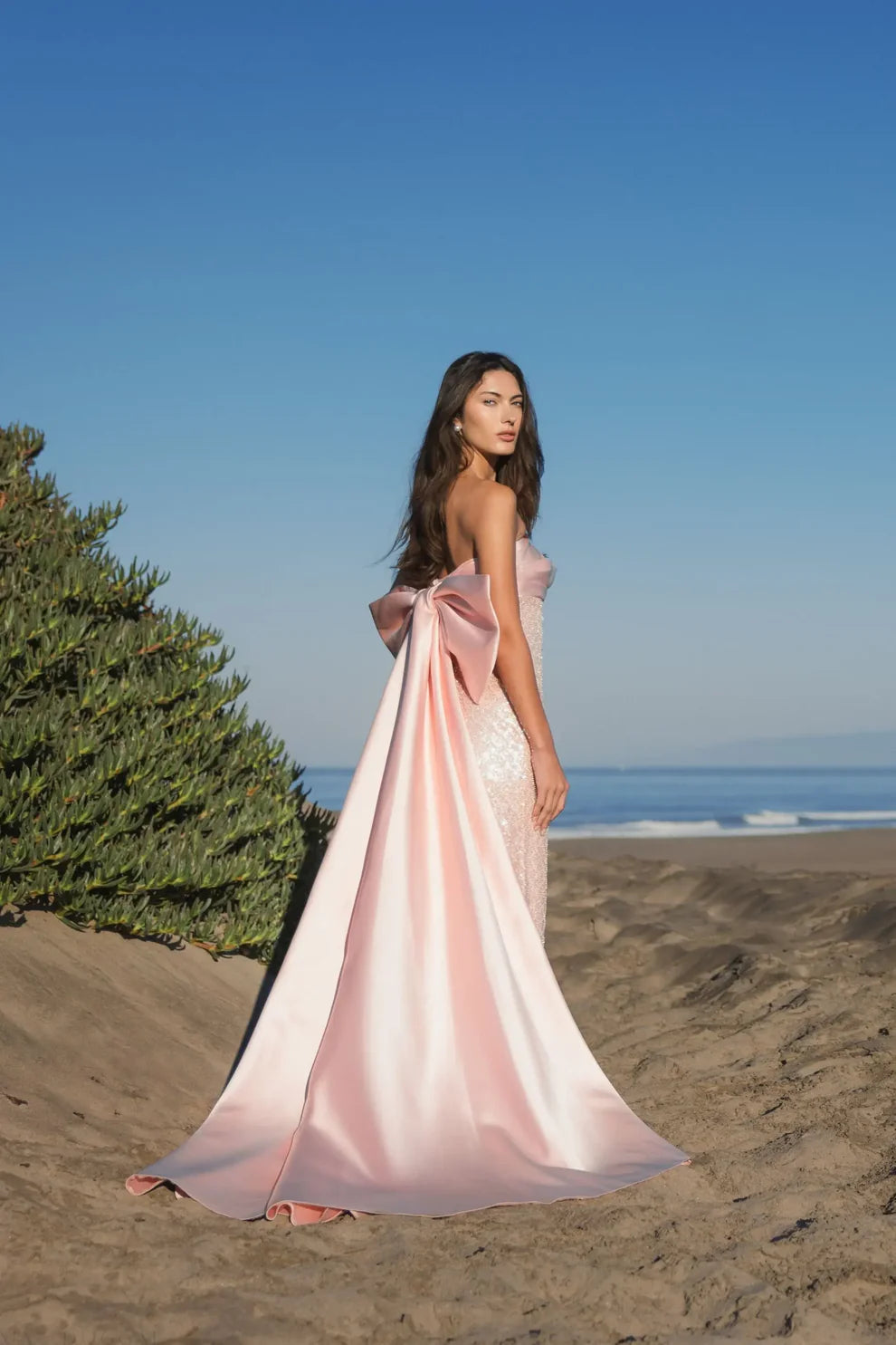 Glamorous Form-Fitting Column Silhouette Strapless Sequin Oversized Bow Maxi Evening Dress