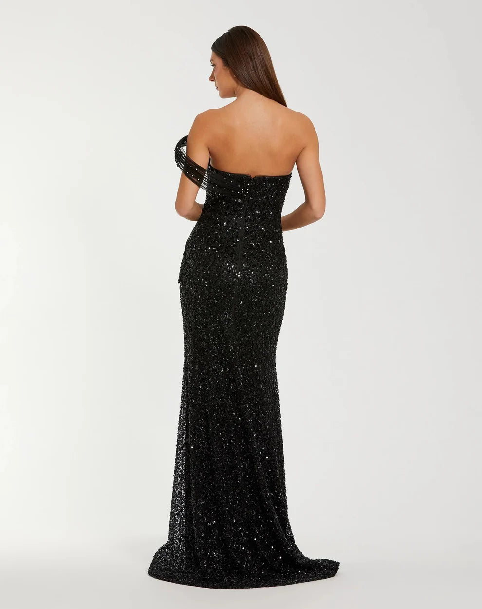 Glamorous Form-Fitting Mermaid Silhouette Off-the-Shoulder Tulle Strap Sequin Maxi Evening Dress