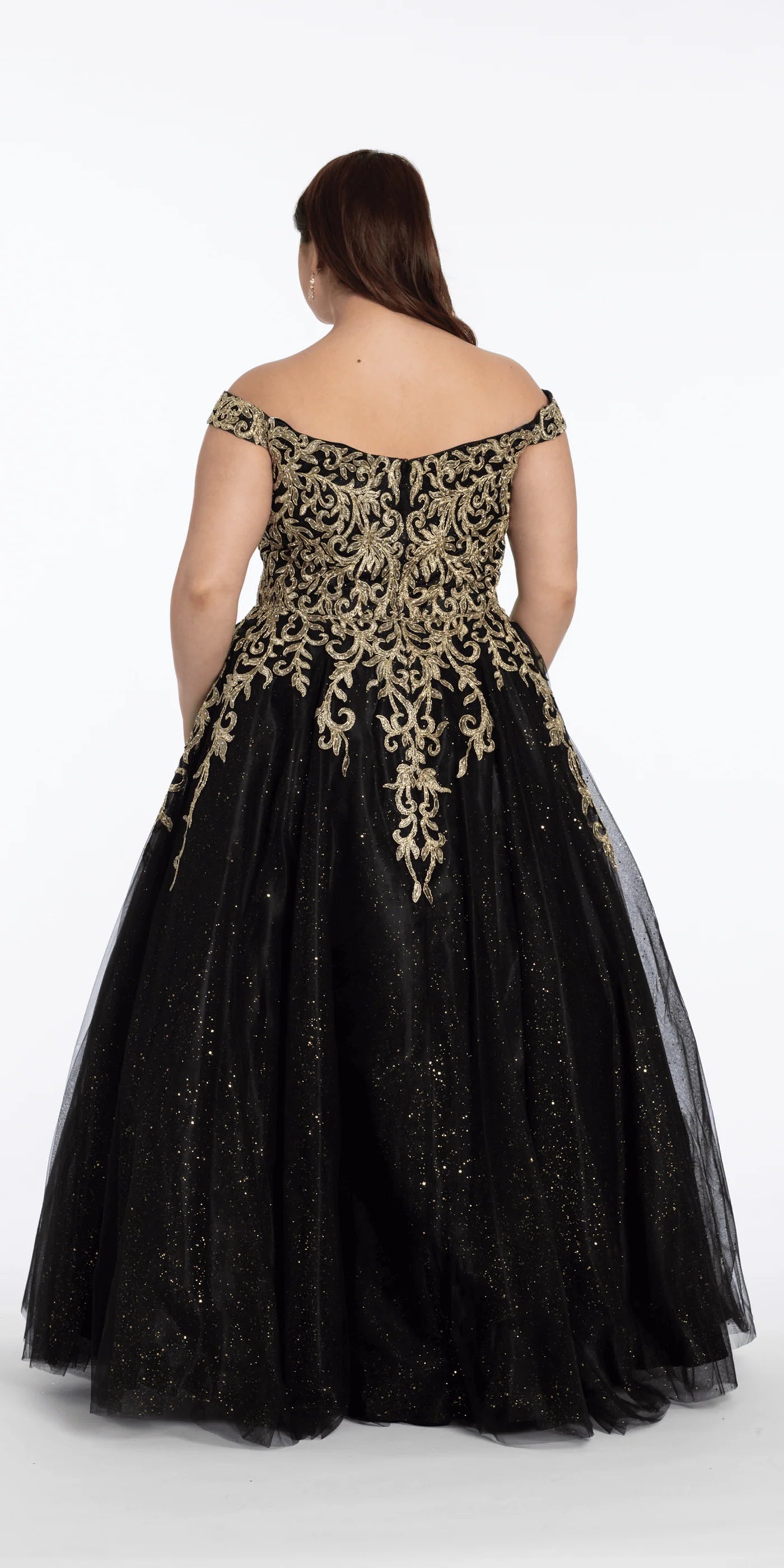 Glamorous Glitter Tulle Ball Gown Off-the-Shoulder Sweetheart Neck Short Sleeve Floor-Length Prom Dress with Gold Lace Applique for Formal Events