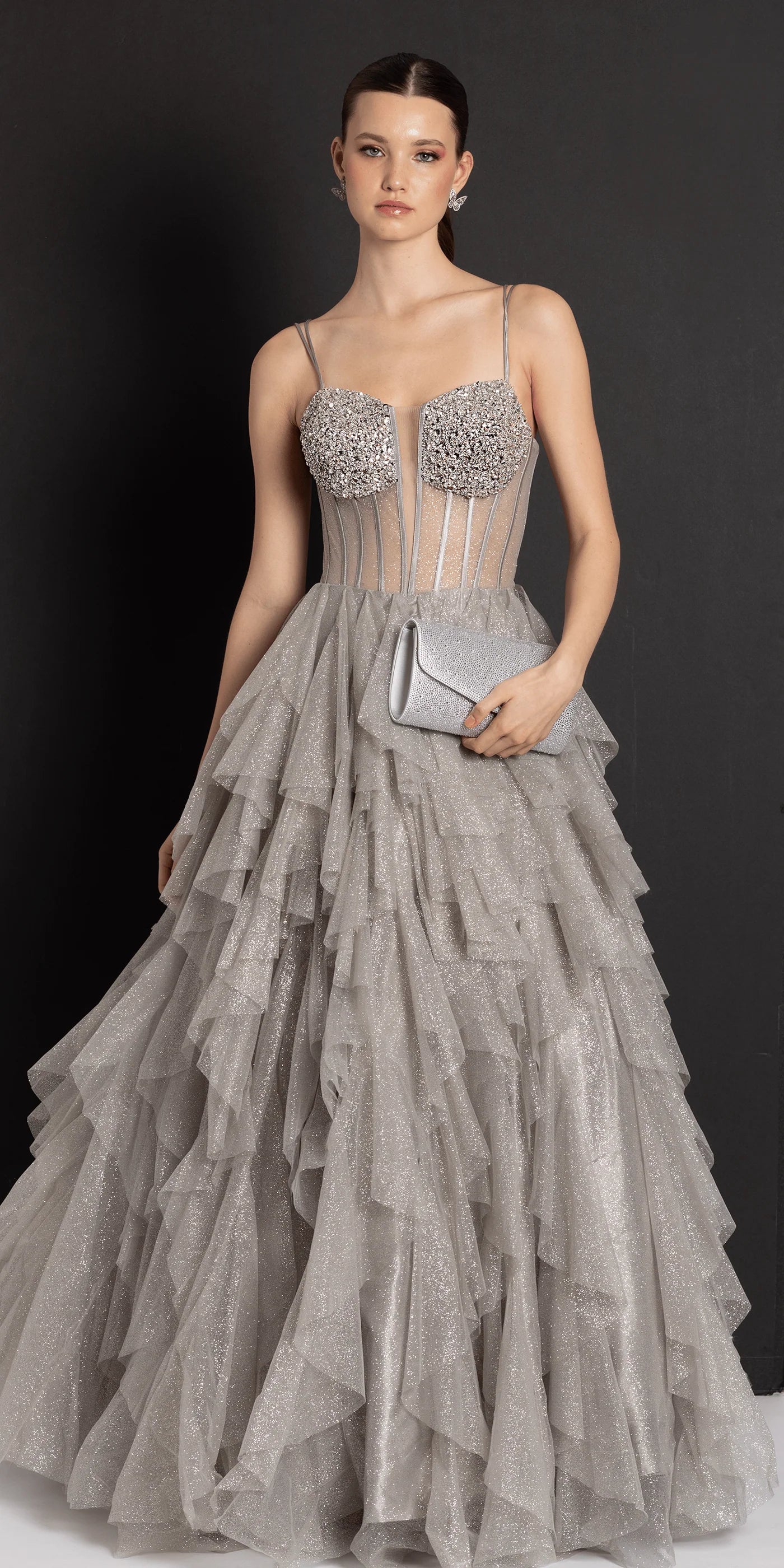 Glamorous Glitter Tulle Ball Gown Sweetheart Neck Spaghetti Strap Lace-Up Back Floor-Length Prom Dress with Beaded Bust for Formal Events