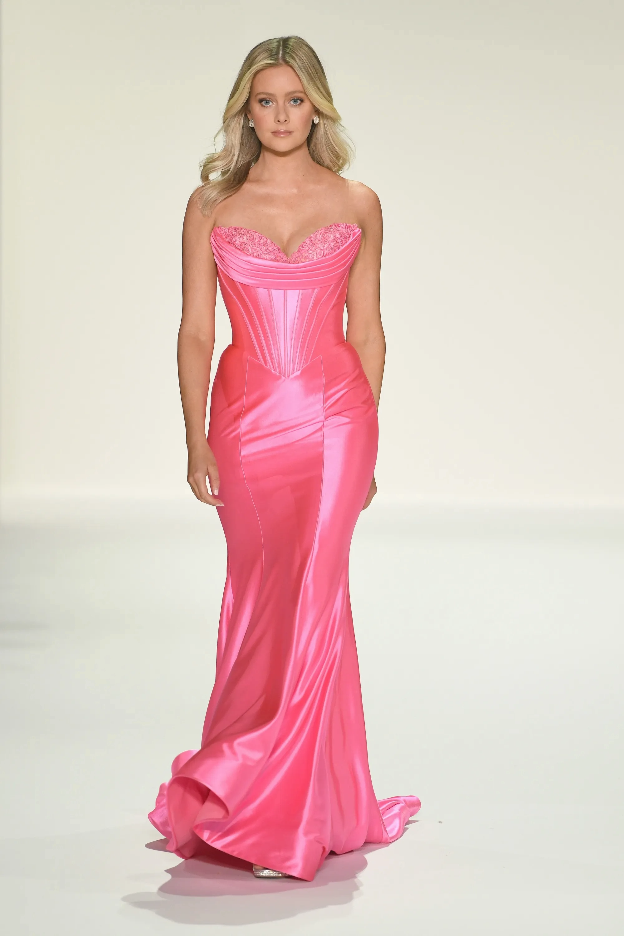 Glamorous Mermaid Strapless Sleeveless Corset Back Floor-Length Satin Evening Dress