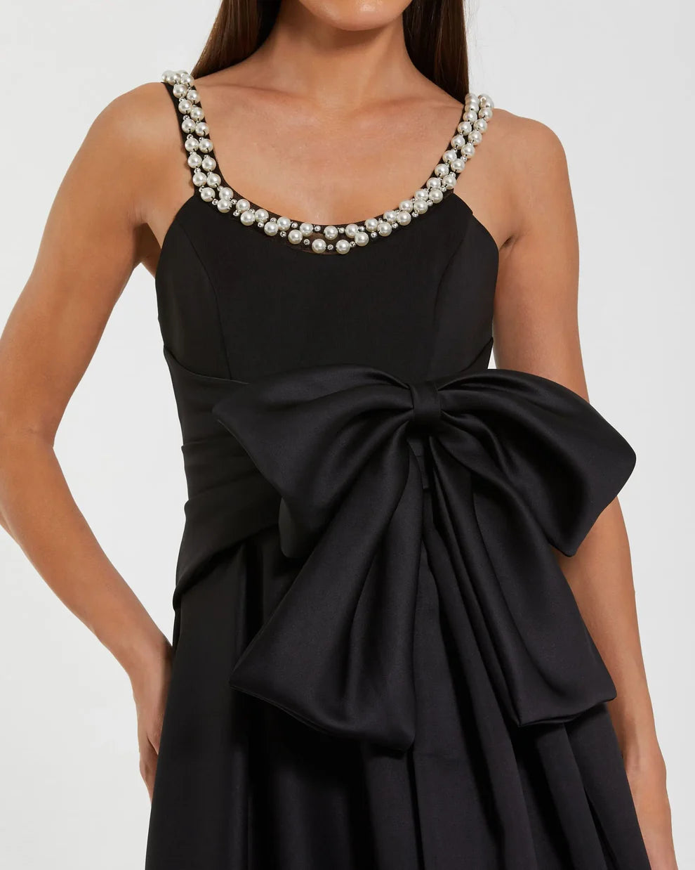 Glamorous Pearl-Trimmed Ball Gown Scoop Neck Thin Straps Zipper Back High Slit Floor-Length Evening Dresses