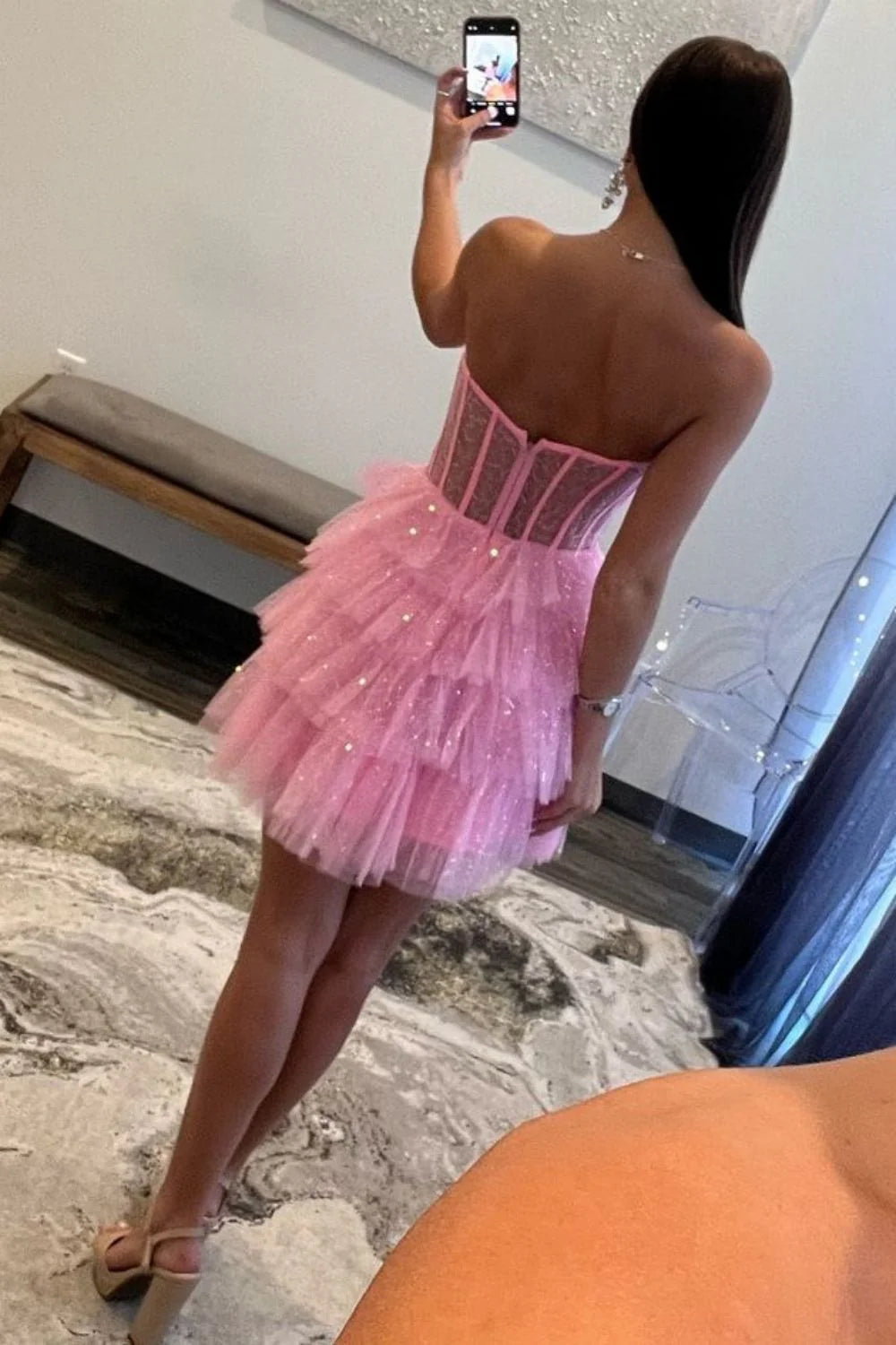 Glitter Pink A-Line Strapless Short Tiered Tulle Full Of Charm Homecoming Dress