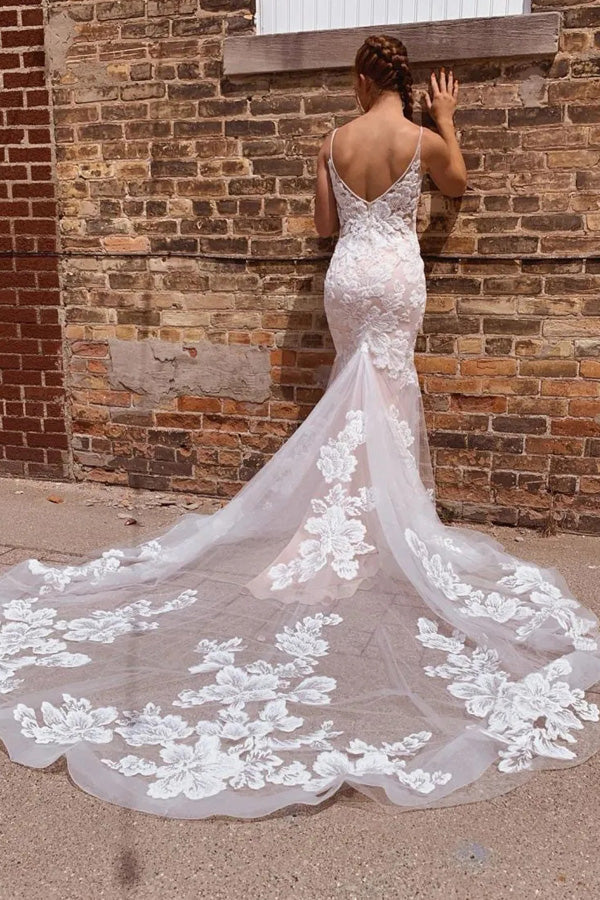 Gorgeous Mermaid Spaghetti Straps Wedding Dresses With Appliques