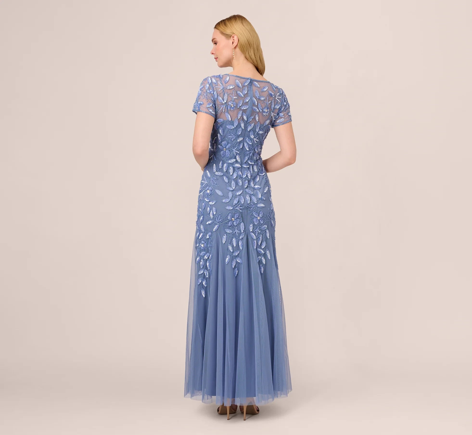 Graceful Tulle Sheath Boat Neck Short Sleeve Closed Back Floor Length Mother of the Bride Dresses