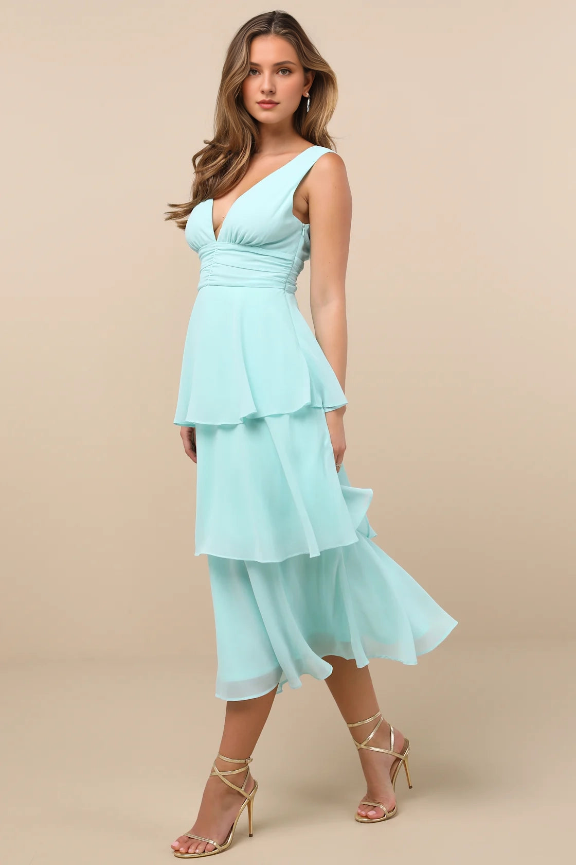 LANQI's elegant woven chiffon sleeveless layered mid length ruffle edge layered Homecoming Dresses