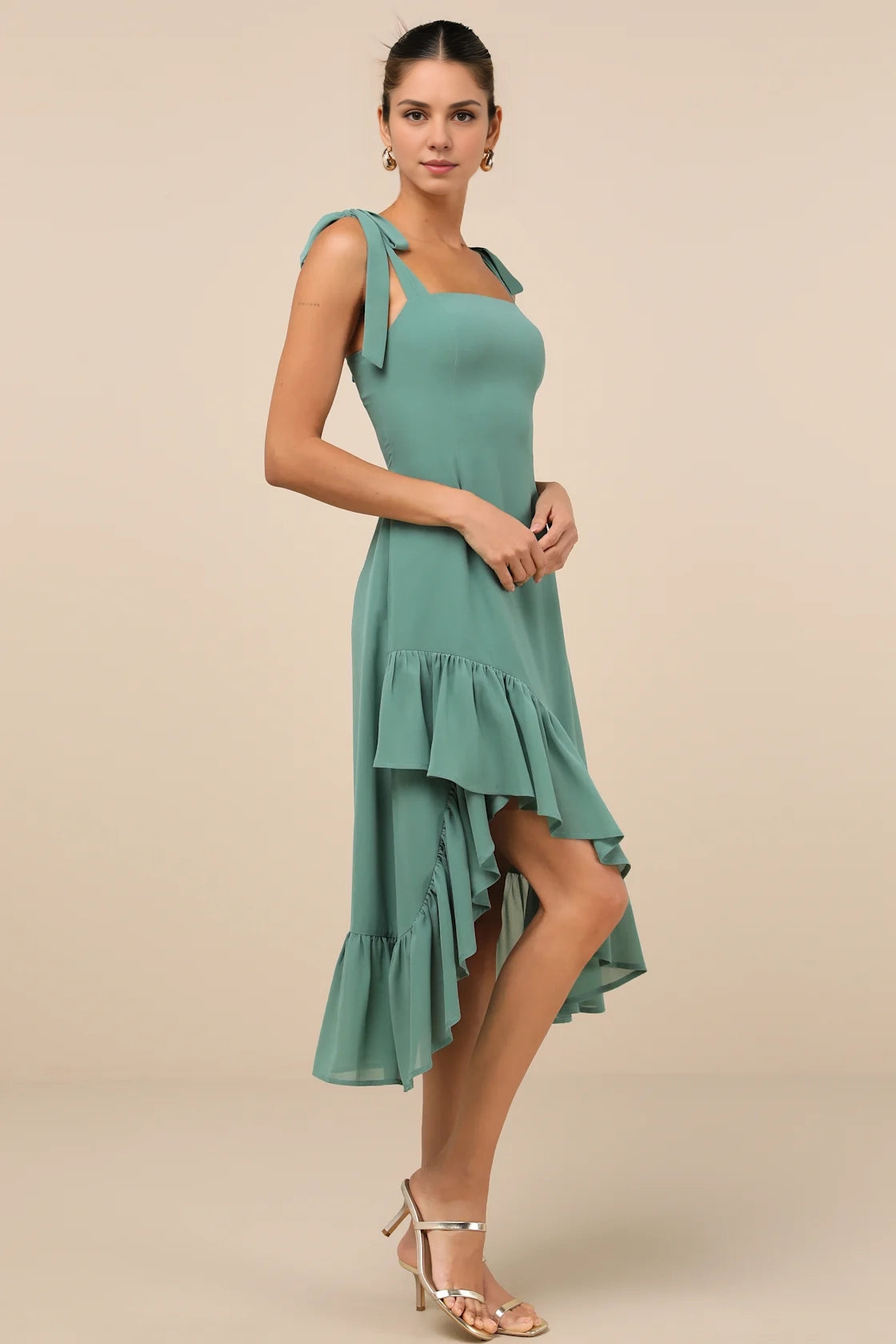LANQI's unique woven chiffon square neckline asymmetrical ruffle edge medium length Homecoming Dresses