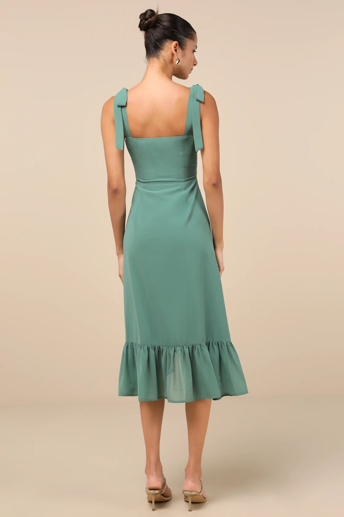 LANQI's unique woven chiffon square neckline asymmetrical ruffle edge medium length Homecoming Dresses