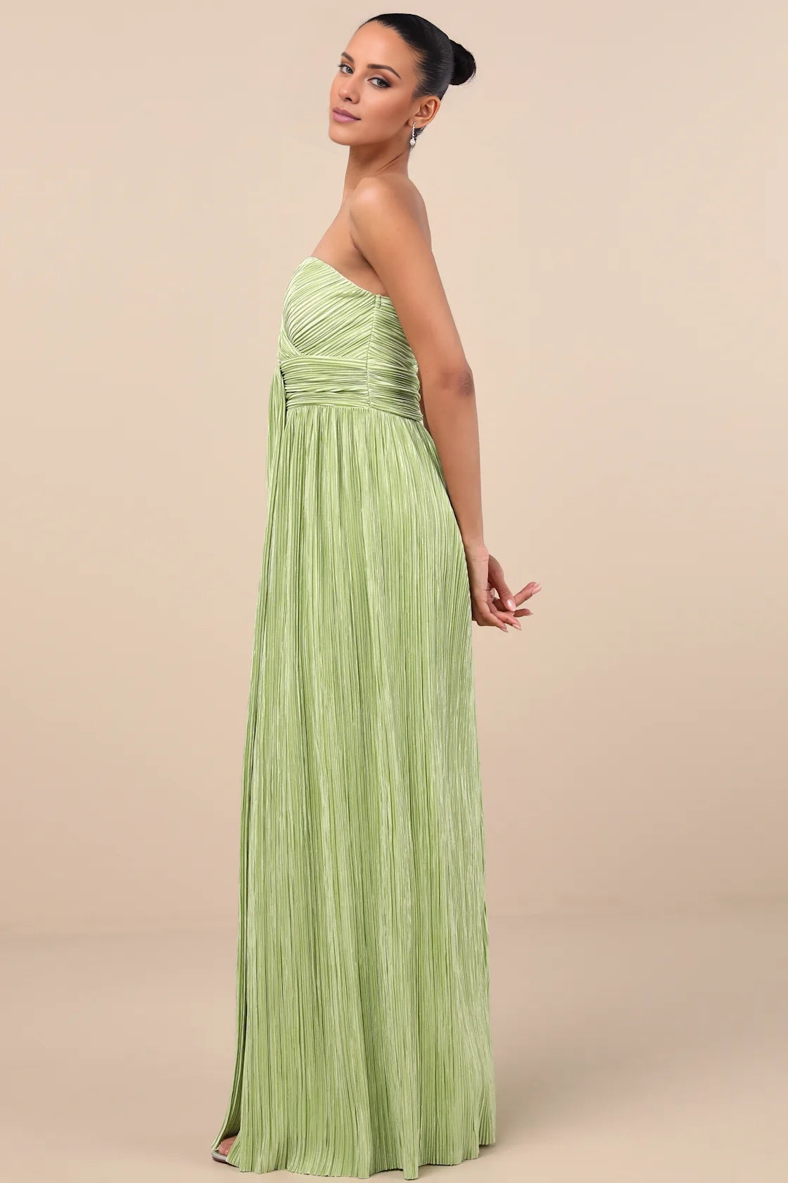 LANQI charming heart-shaped neckline strapless sloping corset high waistband side slit Homecoming Dresses