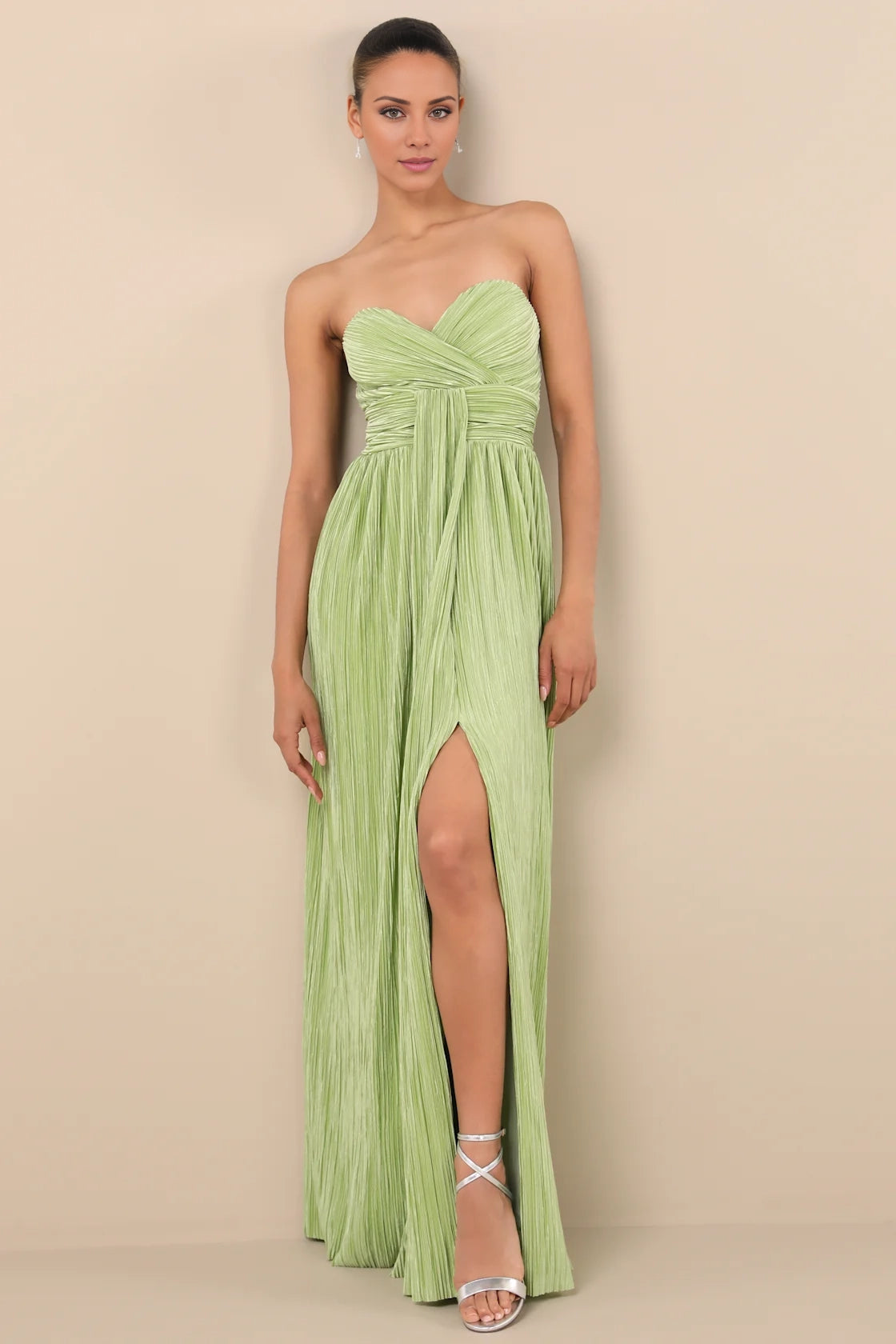 LANQI charming heart-shaped neckline strapless sloping corset high waistband side slit Homecoming Dresses