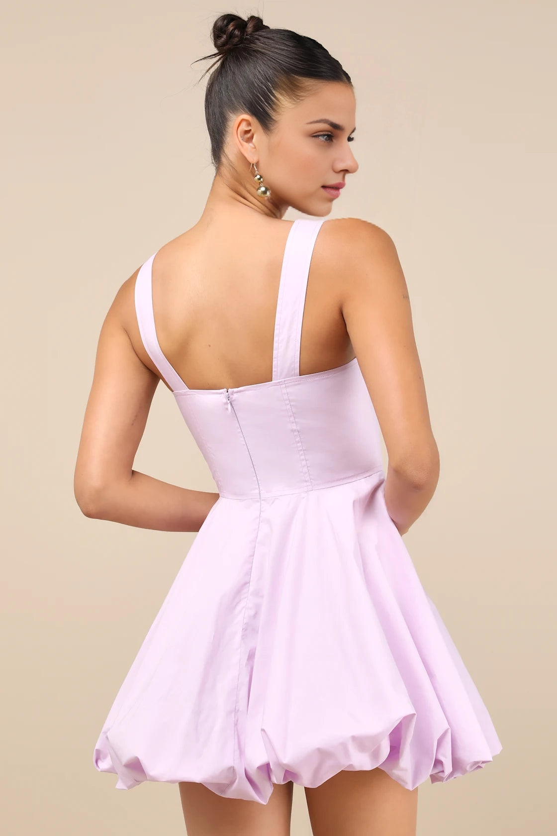 LANQI lightweight poplin woven square neckline sleeveless seam tight corset Homecoming Dresses