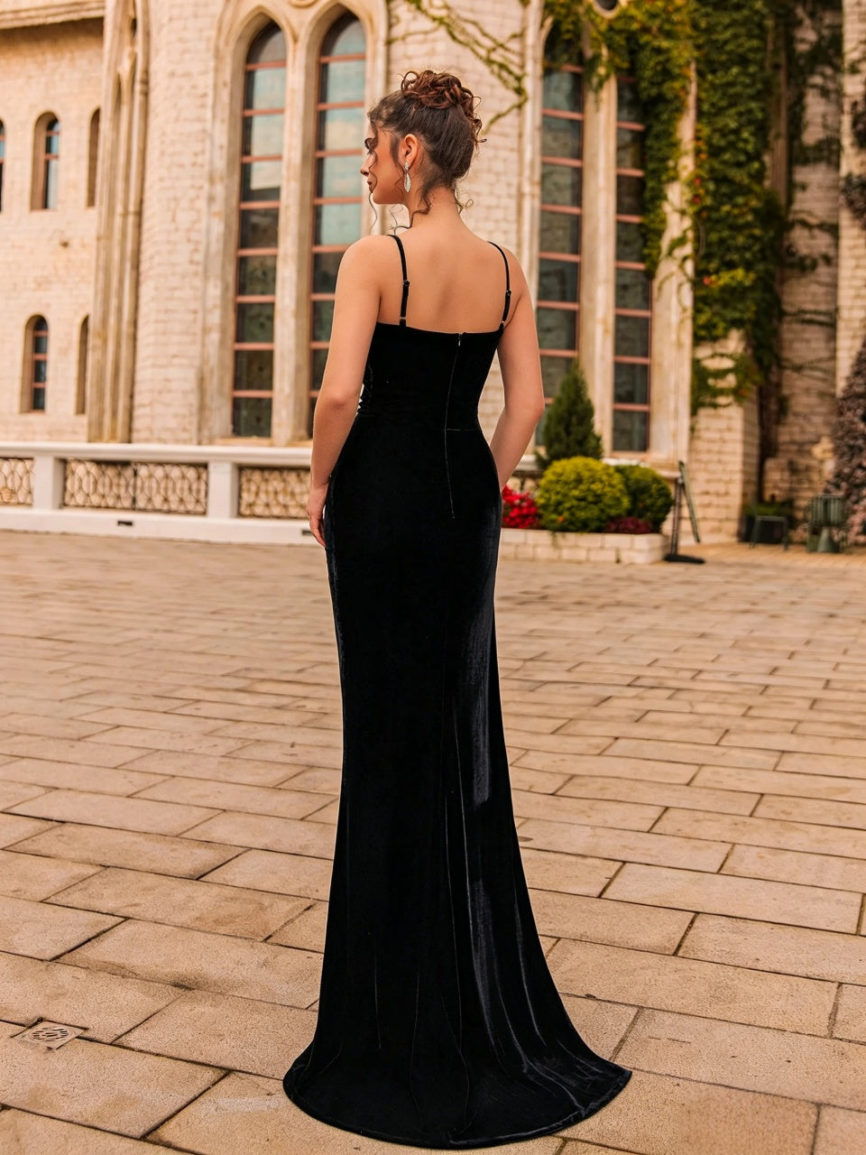 Luxurious Velvet Mermaid Sweetheart Spaghetti-Strap Ruched-Bodice Slit Floor Length Evening Dress