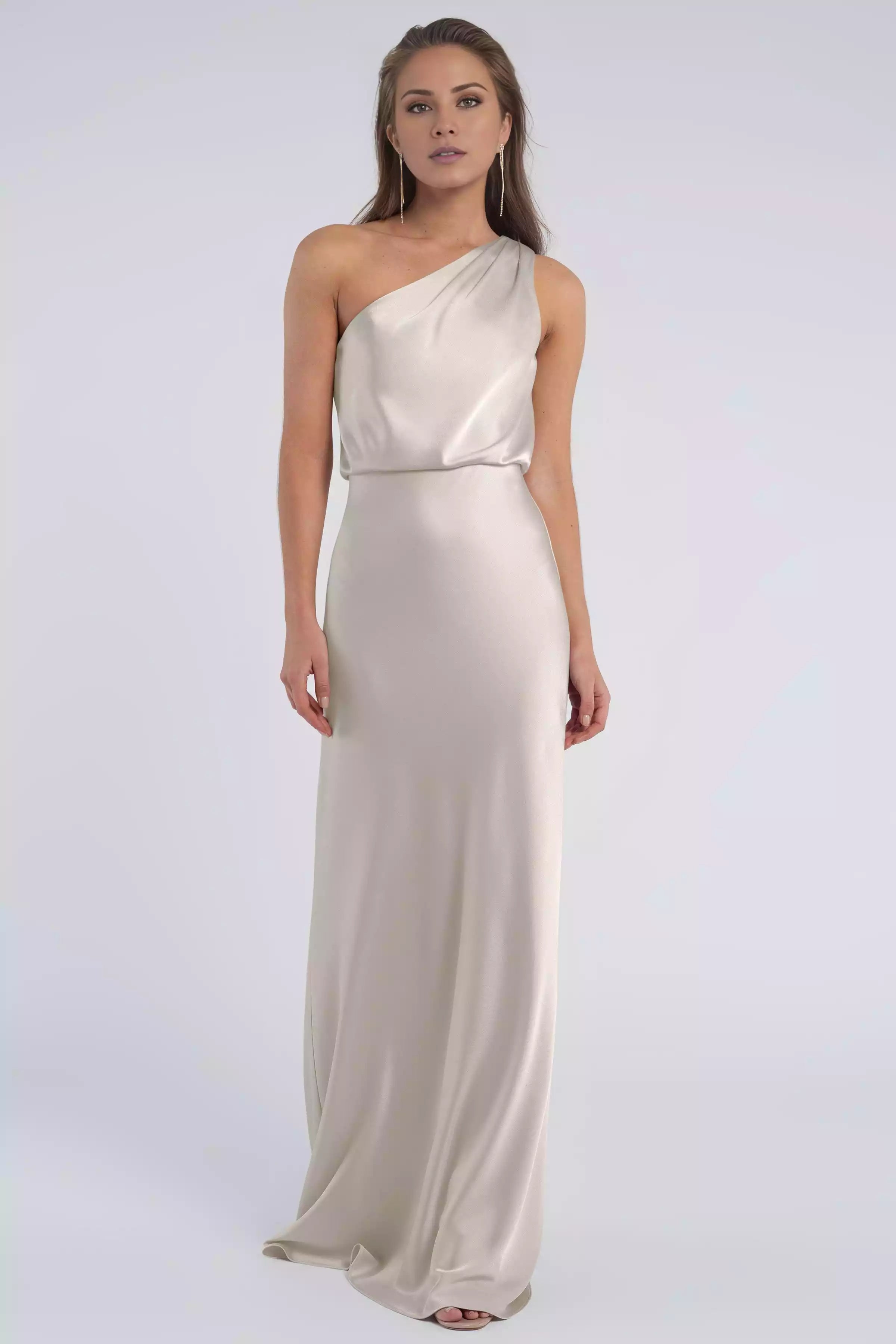 Luxurious satin single shoulder collar with pleated details, slim fit and waist cinching, tight cut skirt, Bridesmaid Dresses
