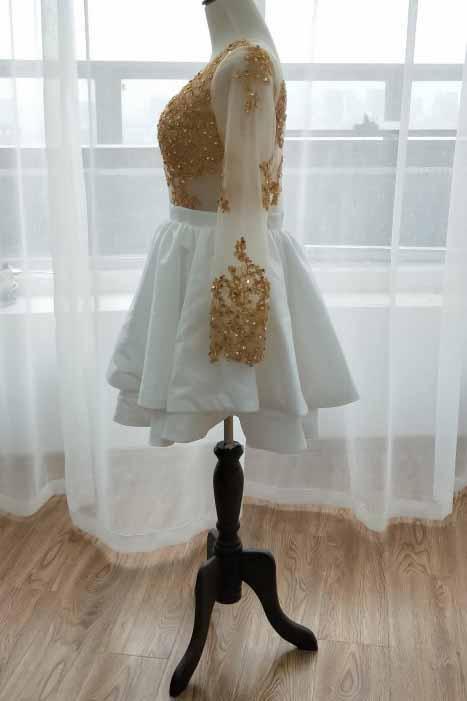 Luxury White Fit Flare Short V Neck Sheer Long Sleeve Deep V Zipper Back Mini Length Homecoming Dresses