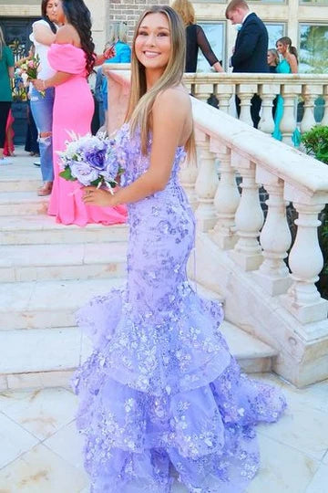 Stunning V-Neck Spaghetti Straps Appliques Mermaid Prom Dress