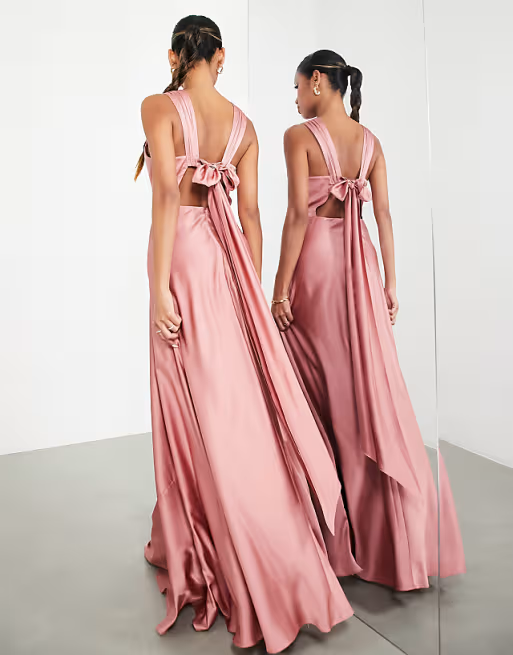 Minimalist Sleeveless Floor-Length Bow-Back Satin Bridesmaid Dress