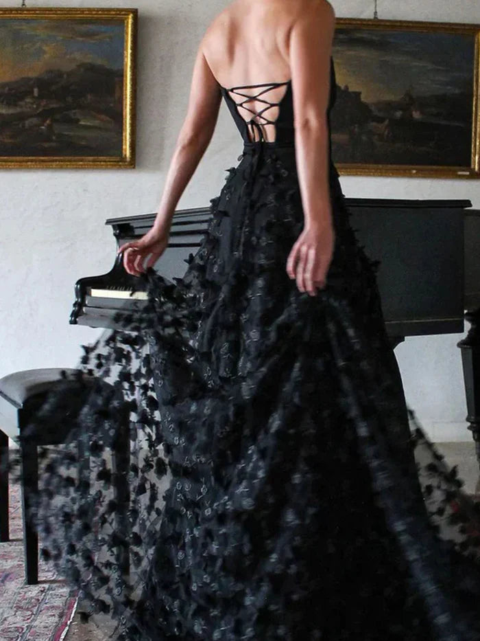 Elegant Strapless A Line Maxi Lace Unique Design Prom Dresses