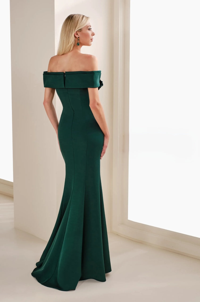 Off-the-Shoulder Structured Fold Mermaid Floor-Length Mother of the Bride Dresses