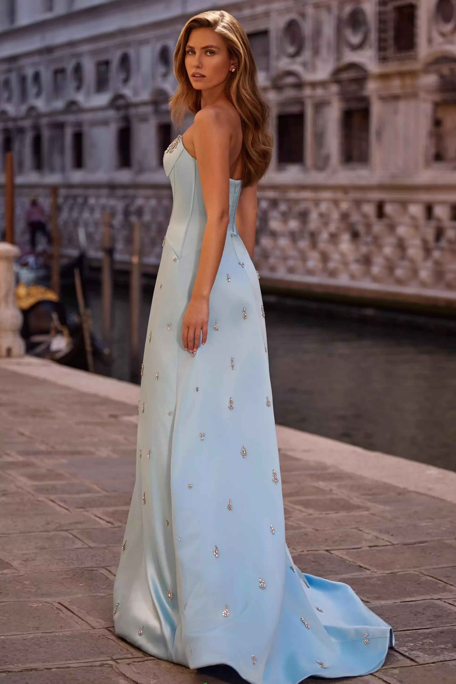 Opulent Strapless Sweetheart Beaded Neckline Satin Mermaid Train Prom Dress with Scattered Crystals