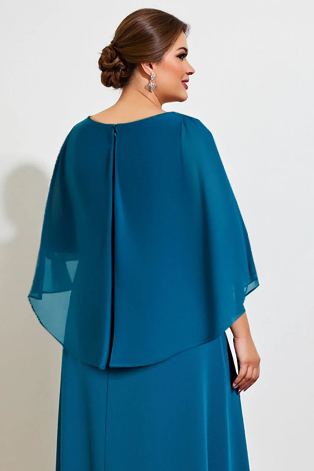Peacock Chiffon Long Plus Size Mother of the Bride Dress with Cape