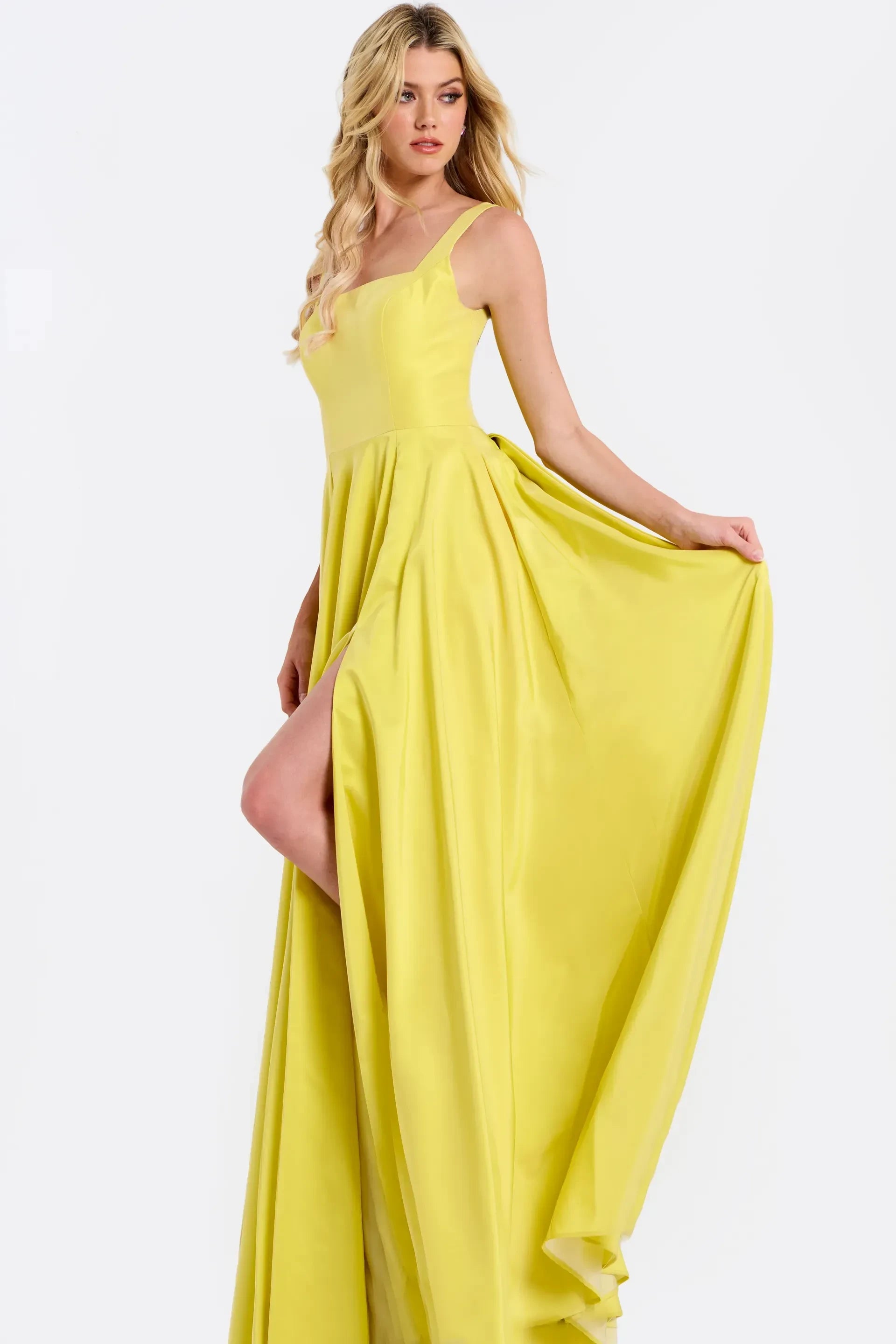 Radiant Satin A-Line Square Neck Sleeveless Open Bow Back Floor-Length Evening Dresses