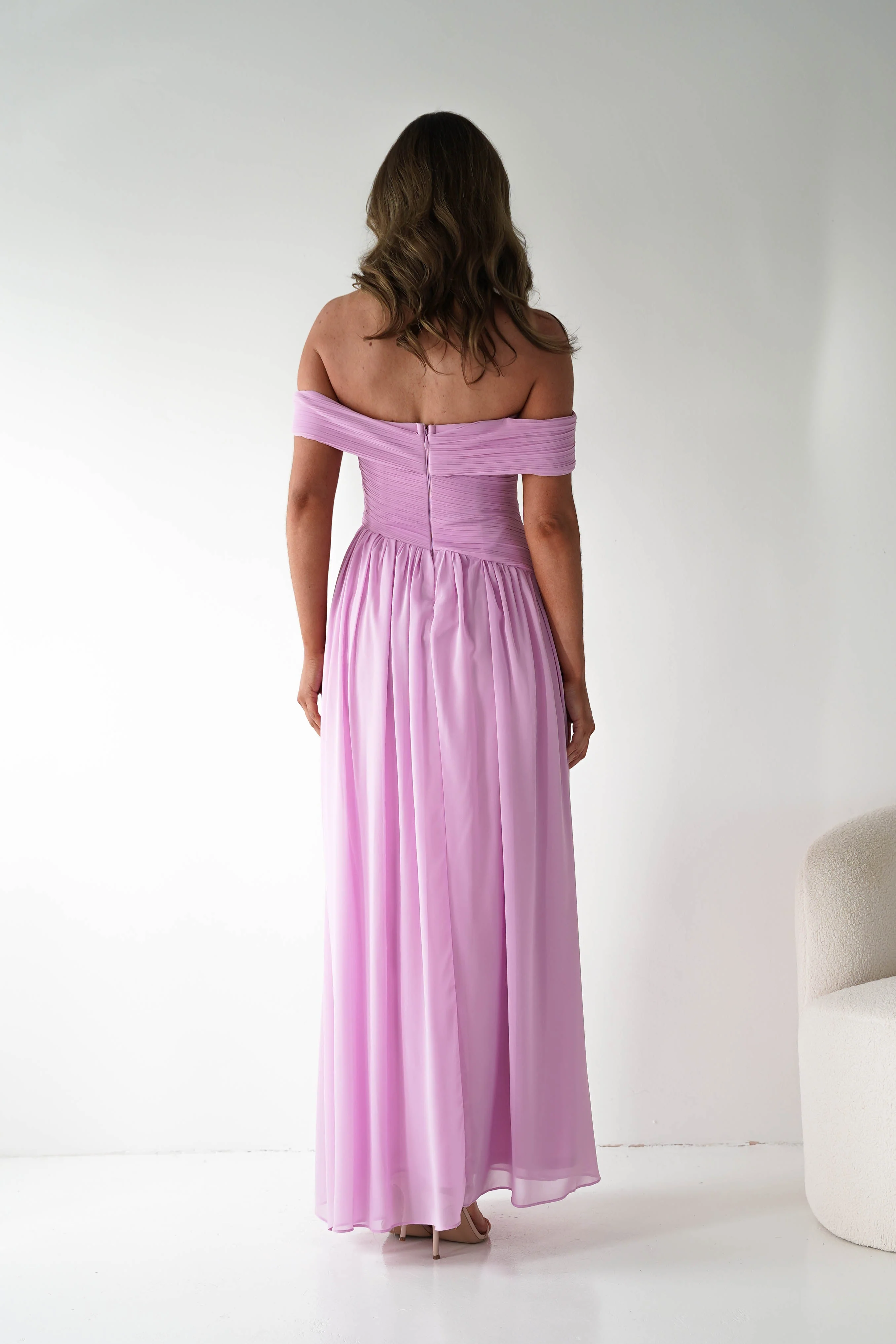 Romantic Blush Pink Chiffon Off-the-Shoulder Pleated Ruched Slit A-Line Evening Dresses