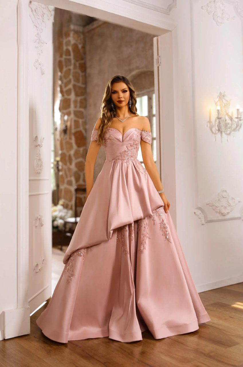 Romantic Blush Satin A-line Off-the-shoulder Sweetheart Lace Applique Tiered Floor-length Mother of the Bride Dresses