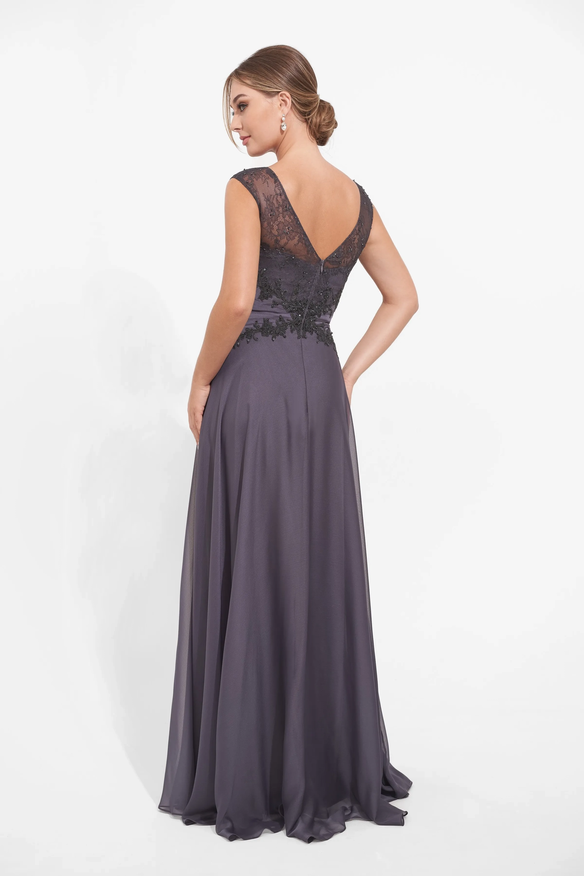 Romantic Chiffon A-Line Illusion Lace Beaded Bodice Floor-Length Mother of the Bride Dresses