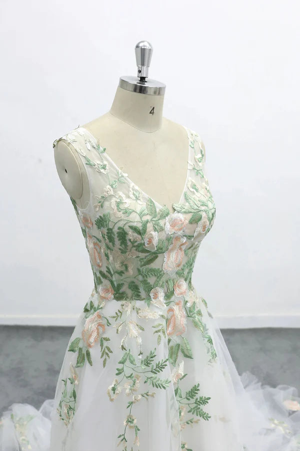 Romantic Forest Fairy Wedding Dress Green Lace Long Wedding Dress