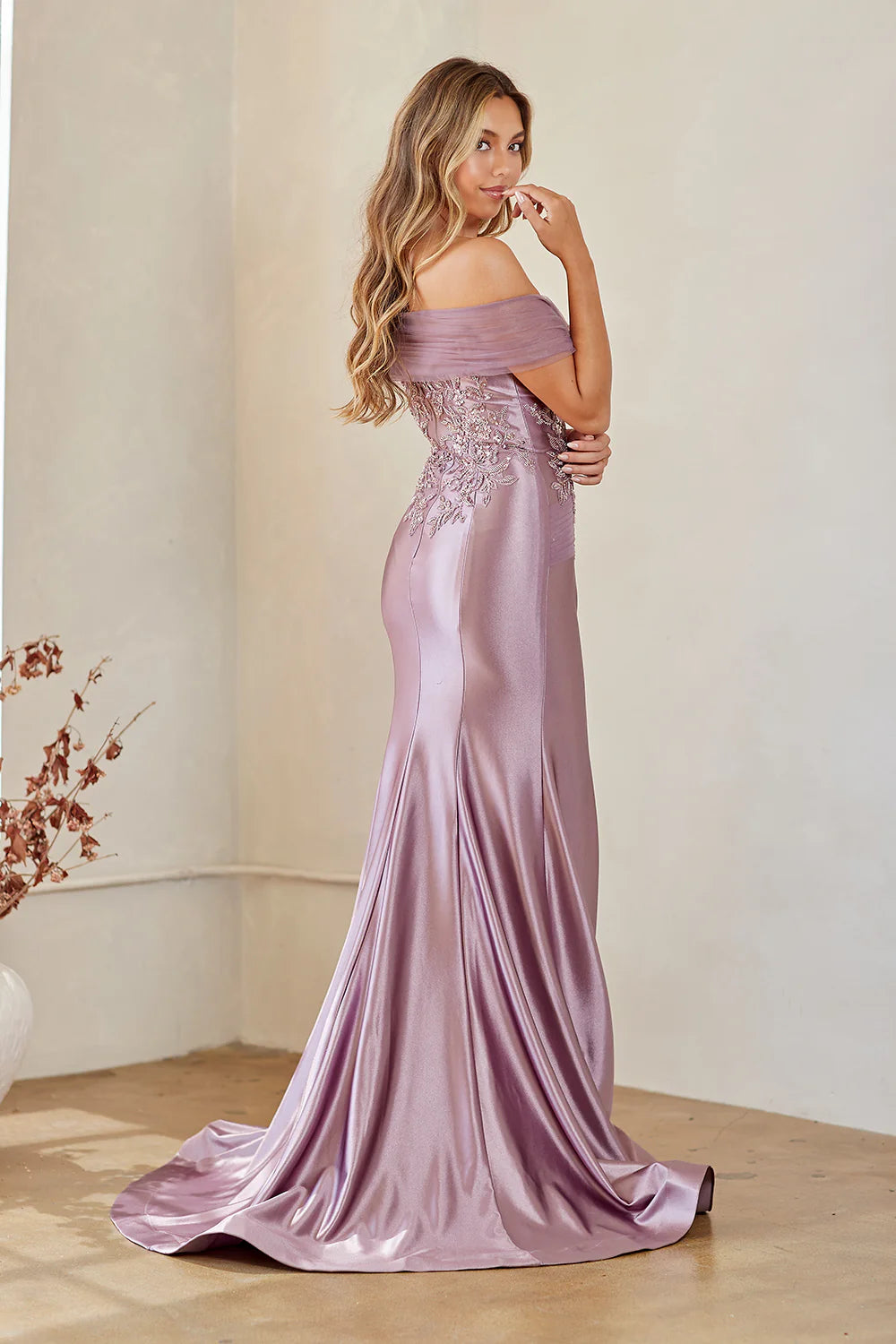 Romantic Mermaid Off The Shoulder Sweetheart Neck Embellished Floor Length Evening Dress