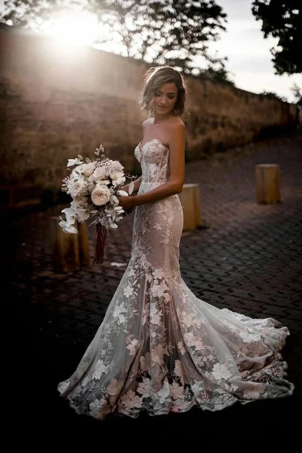 Romantic Mermaid Sweetheart Lace Boho Wedding Dress