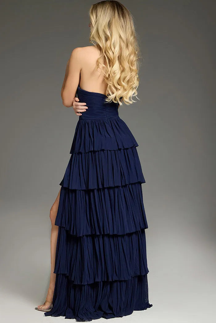Romantic Tiered Strapless Sweetheart Sleeveless High-Slit Floor-Length Evening Dress for Formal Events and Special Occasions