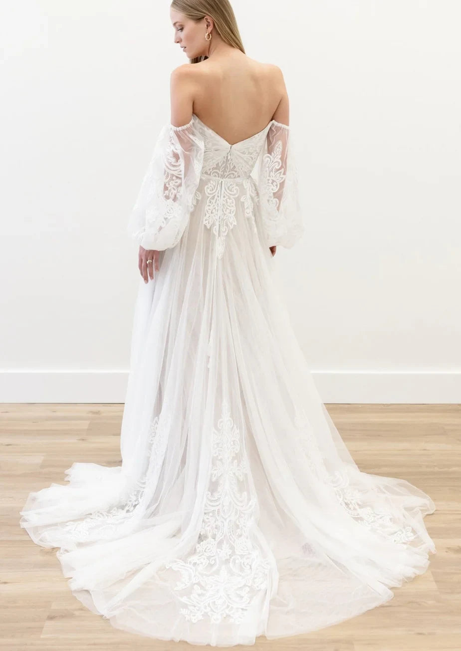 Romantic Boho Tulle Lace A-Line Off-Shoulder Sweetheart Long Puff Sleeves V-Back Floor-Length Wedding Dresses