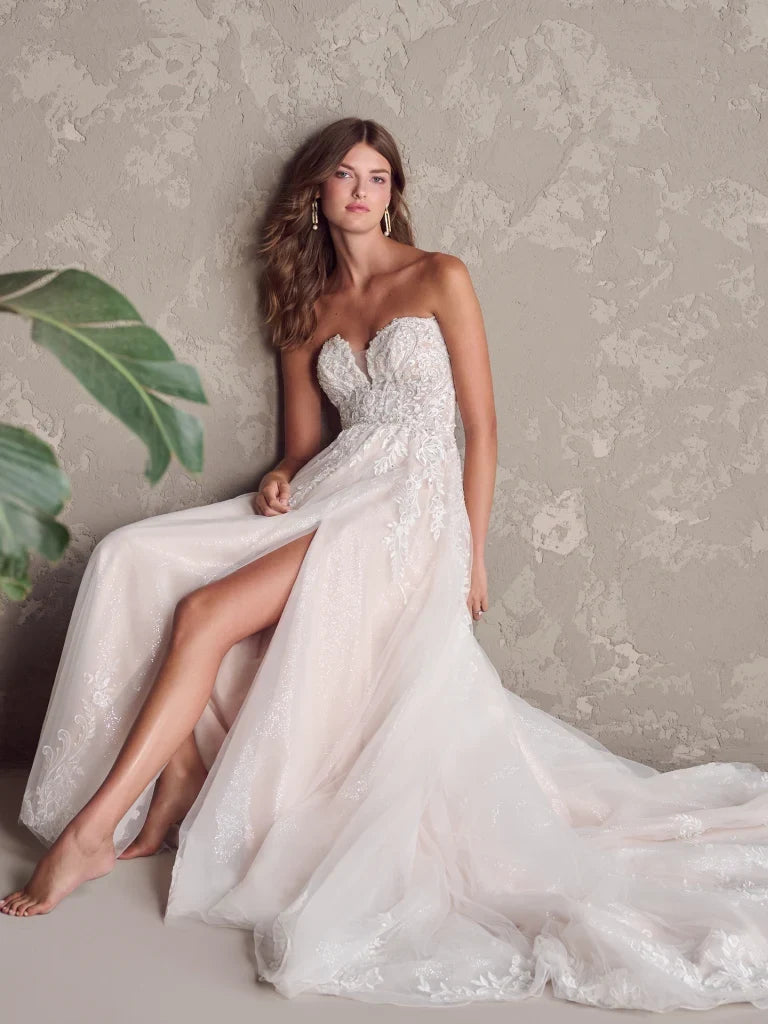 Romantic Sexy Tulle Lace Sequin A-Line Sweetheart Sleeveless Open Back Floor-Length Wedding Dresses