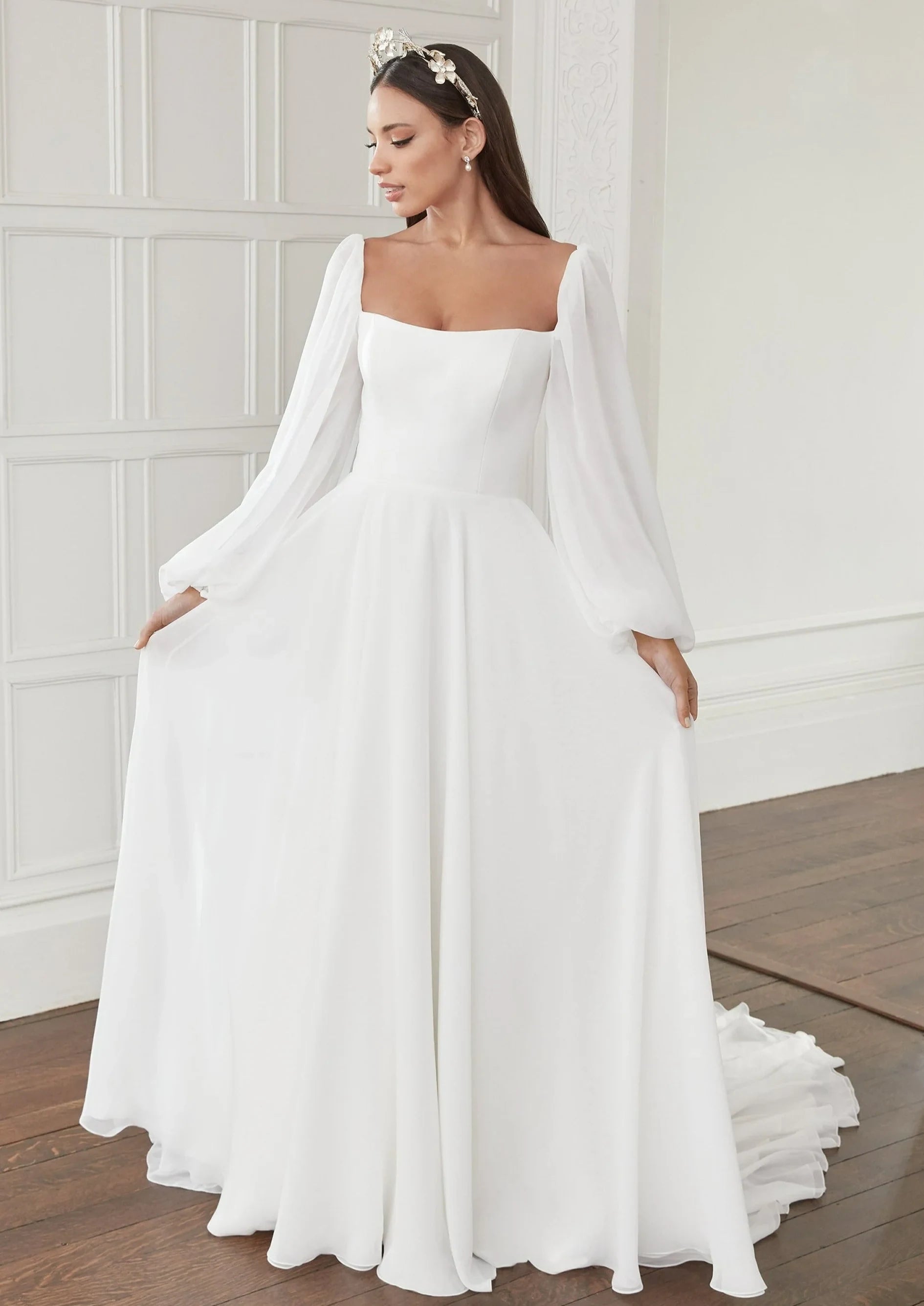 Romantic Simple Chiffon A-Line Square Neck Long Bishop Sleeve Low V-Back Floor Length Wedding Dresses