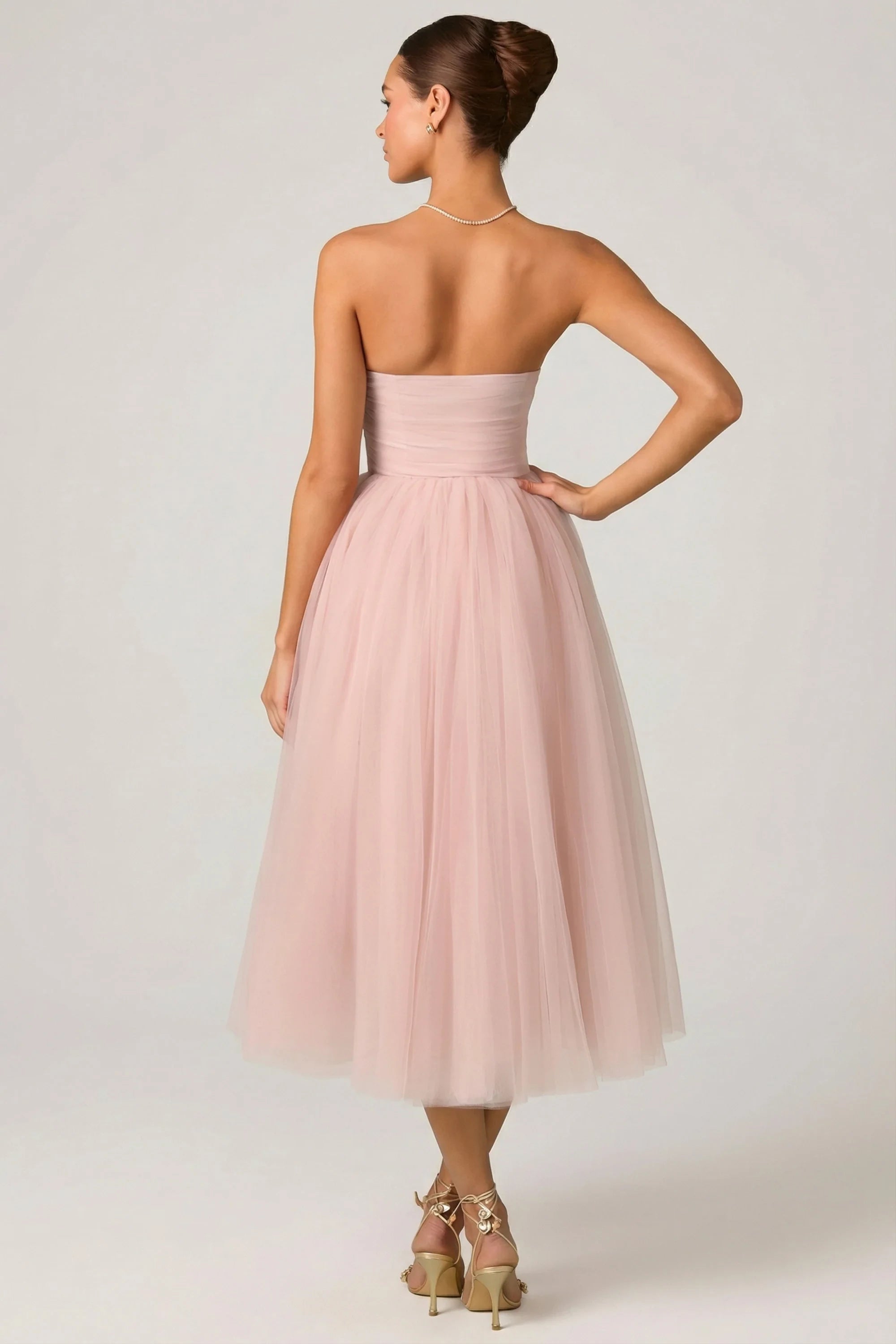 Romantic Tulle A-Line Sweetheart Strapless Sleeveless Strapless Back Midi Evening Dresses