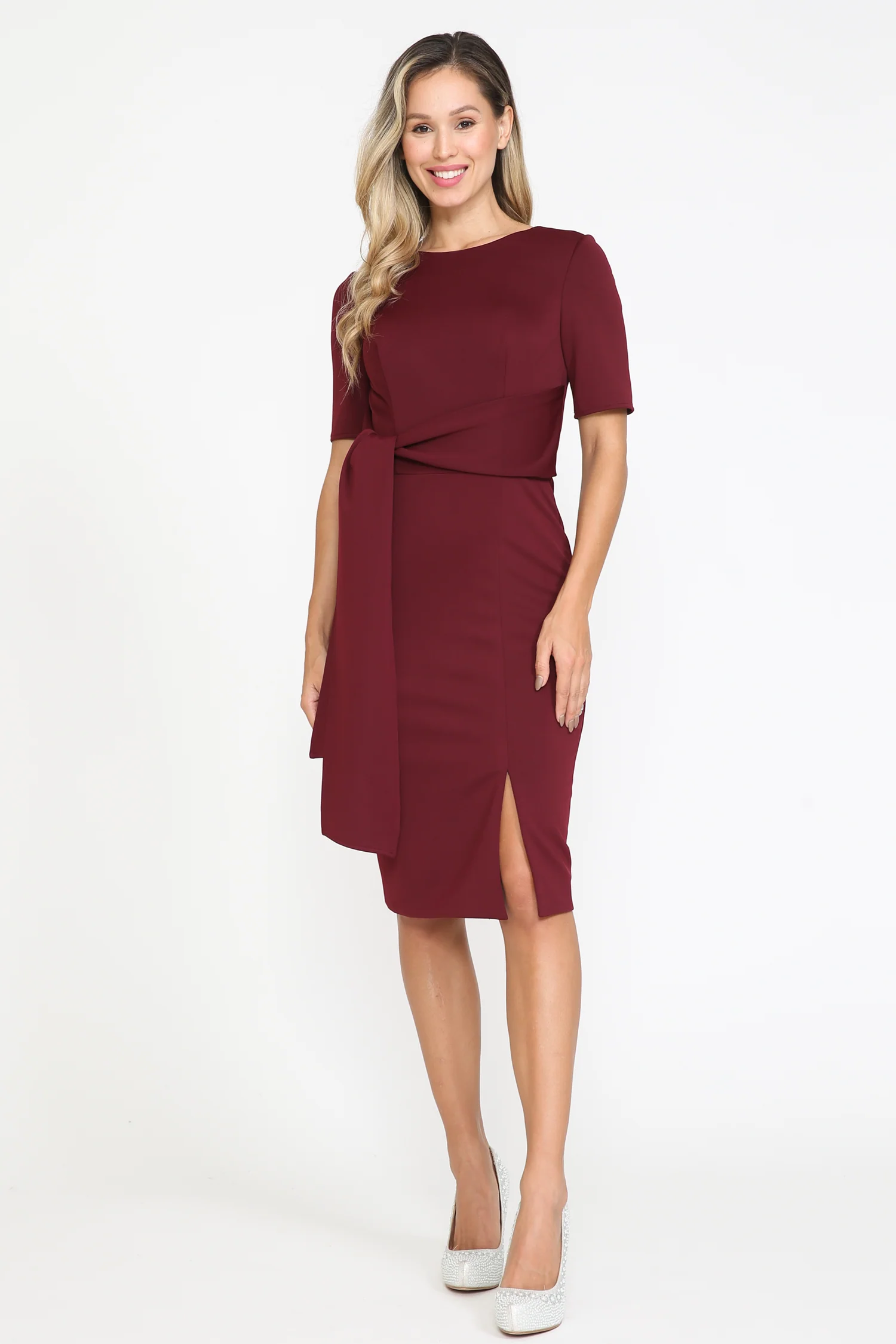 Round Neck Short Sleeve Side Sash Tie Front Slit Knee Length Sheath Homecoming Dresses