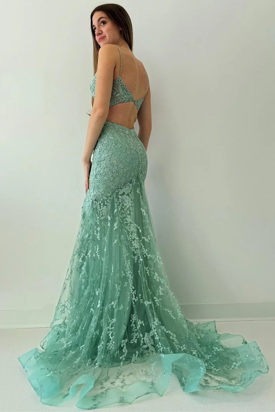 Sage Green Appliques Spaghetti Strap Mermaid Long Prom Dress