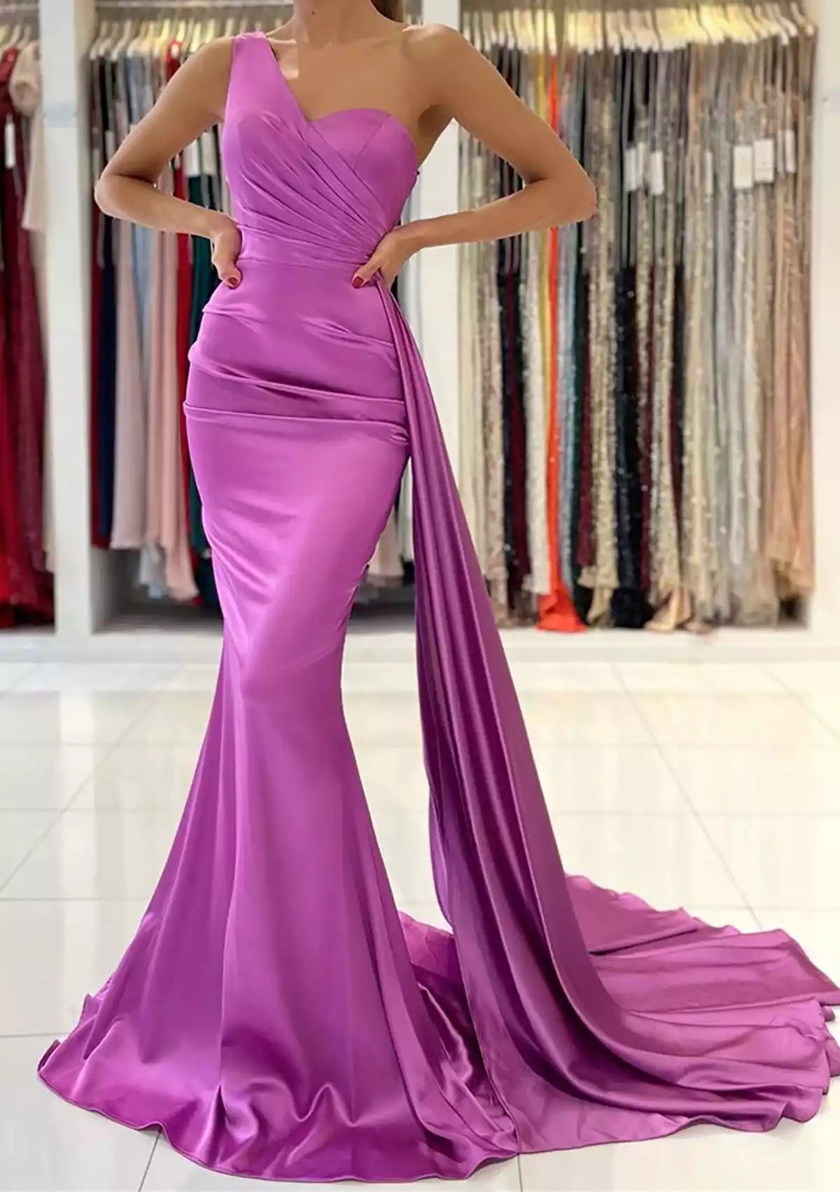 Sexy and charming trumpet/mermaid style single shoulder sleeveless trailing satin pleated Prom Dresses