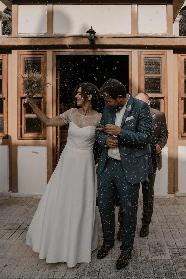 Simple Romantic A-line Modest Wedding Dress Beach Wedding Dress