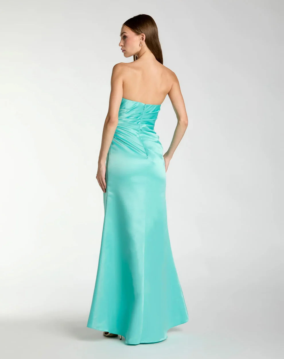 Sleek Form-Fitting Strapless Sleeveless Ruched Open Back Satin Maxi Evening Dress