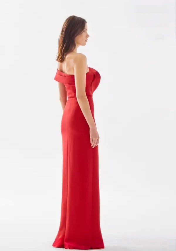 Sleek mermaid off-the-shoulder ruffled-bodice high-slit floor-length evening dress