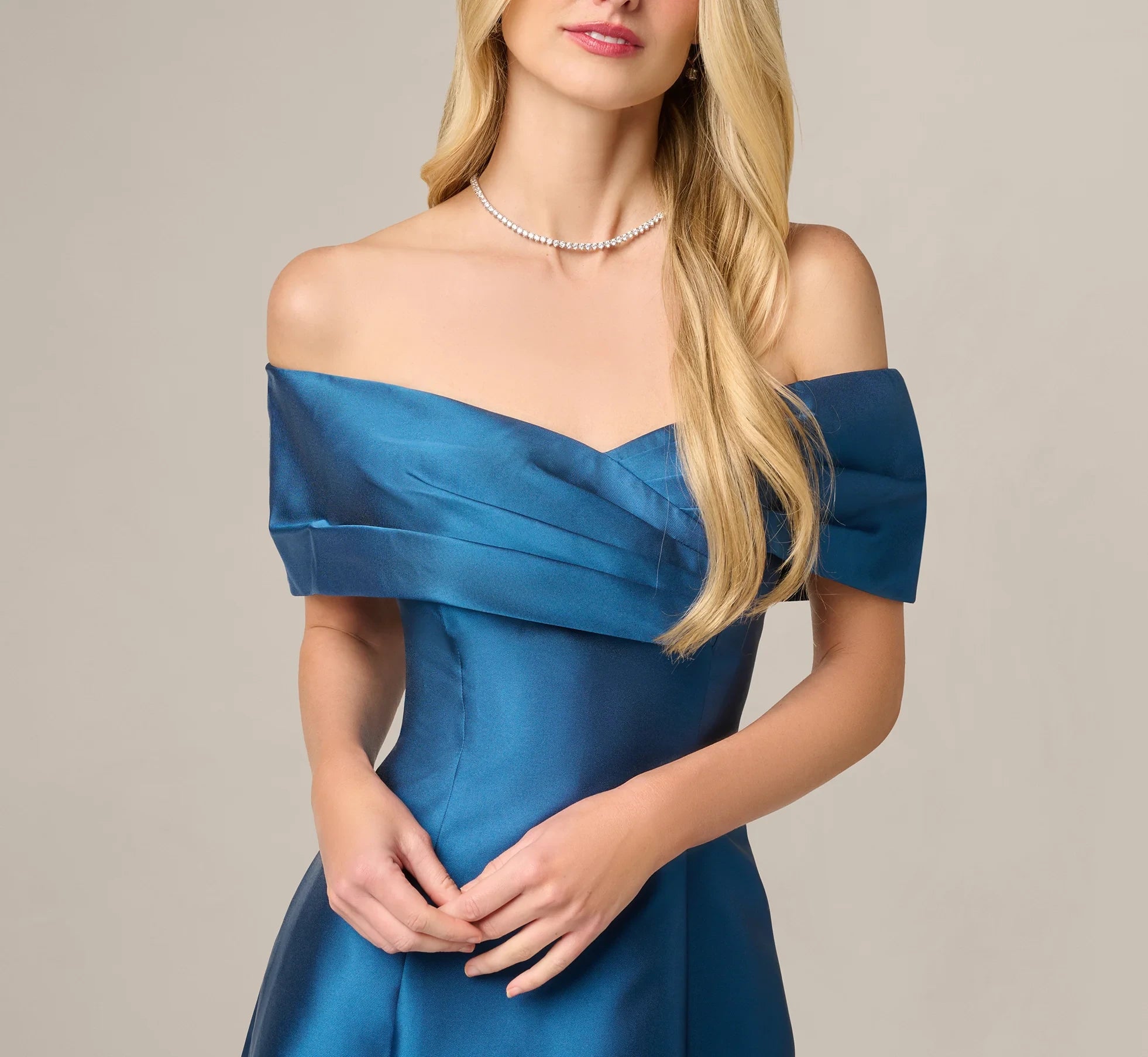 Sophisticated Satin A-Line Off-Shoulder Straight Back Floor-Length Evening Dresses