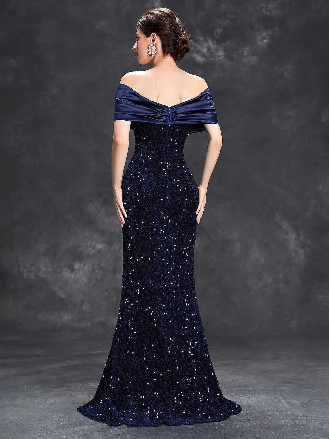 Sparkling Sequin Satin Mermaid Off-Shoulder Sweetheart Floor-Length Prom Dresses with V-Back
