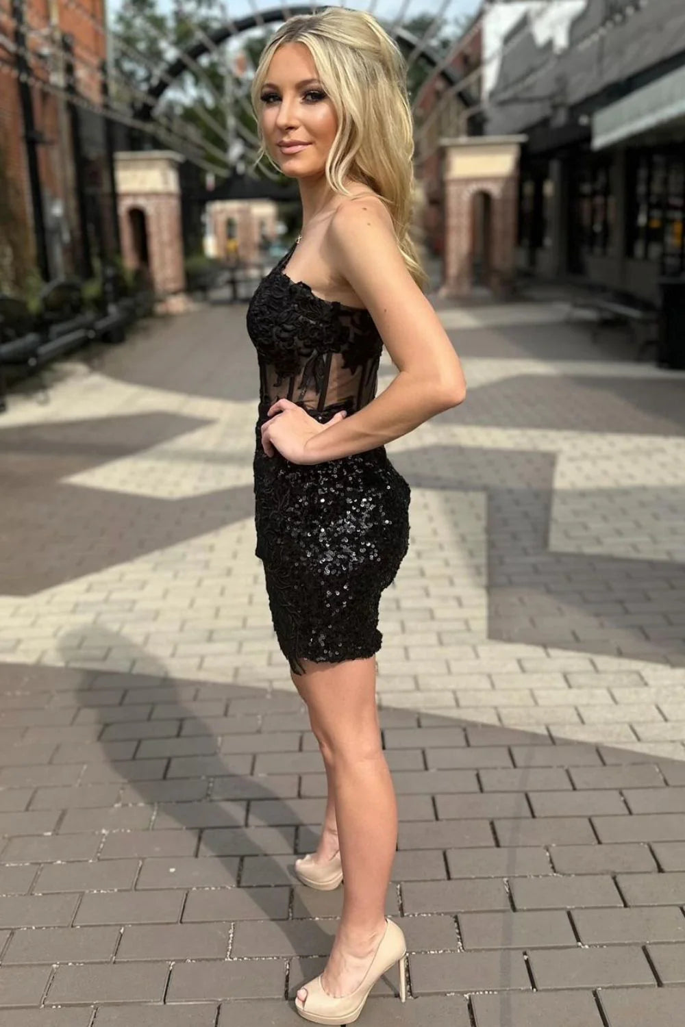Sparkly Black Mermaid One Shoulder Short Homecoming Dress