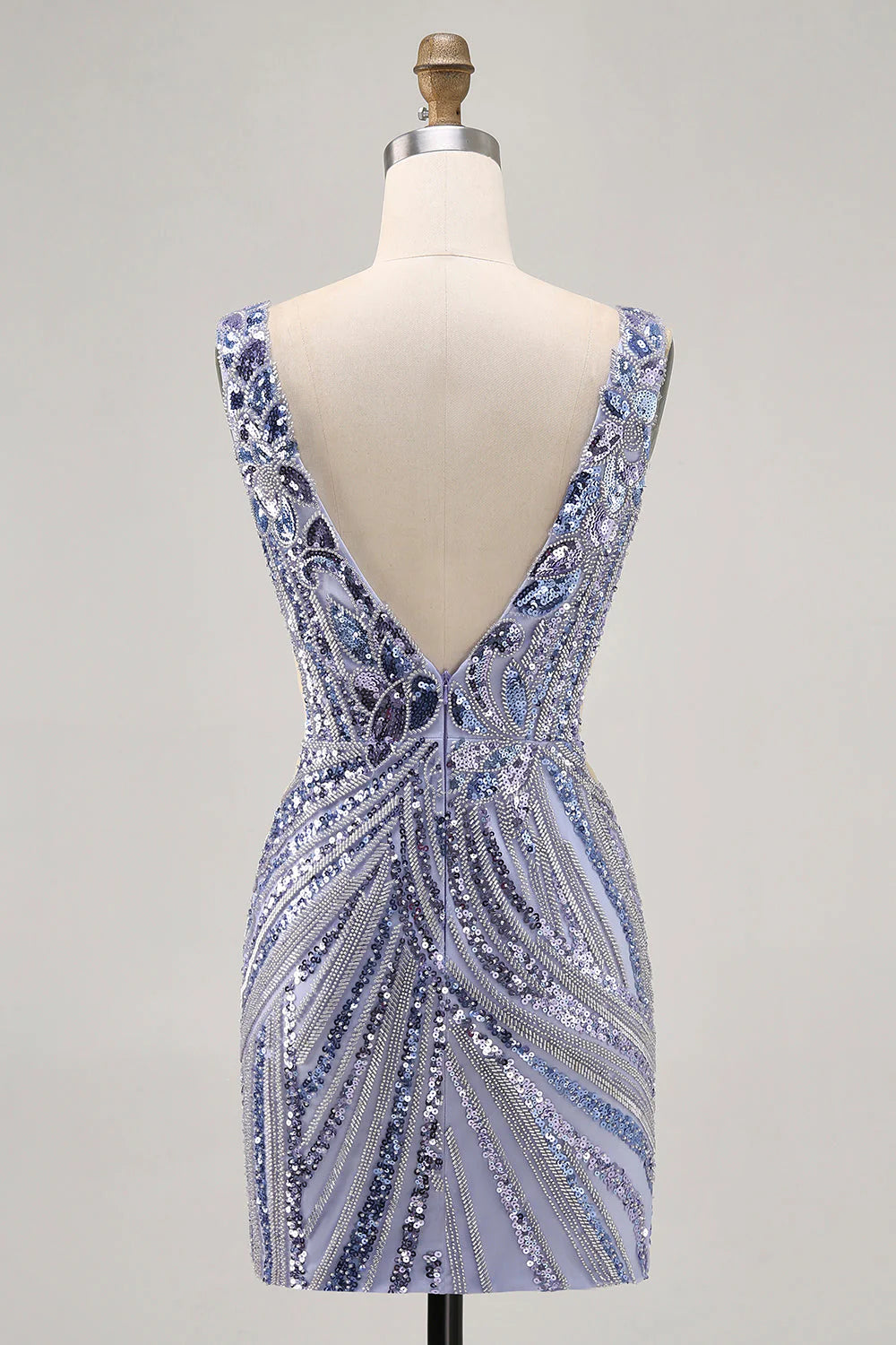 Sparkly Lilac Bodycon V-Neck Sequins Short Homecoming Dress