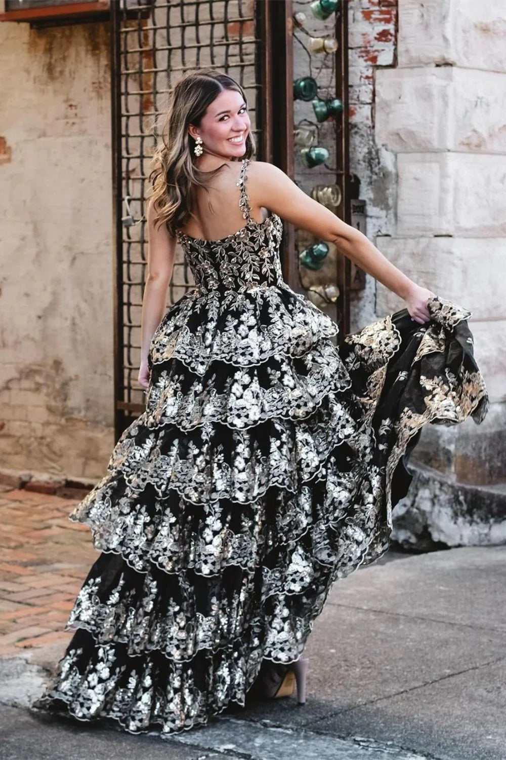 Sparkly A-Line Back Gold Spaghetti Straps Long Tulle Prom Dress