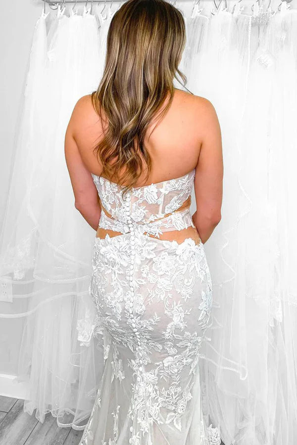 Strapless Elegant Mermaid Wedding Dress With Lace Appliques