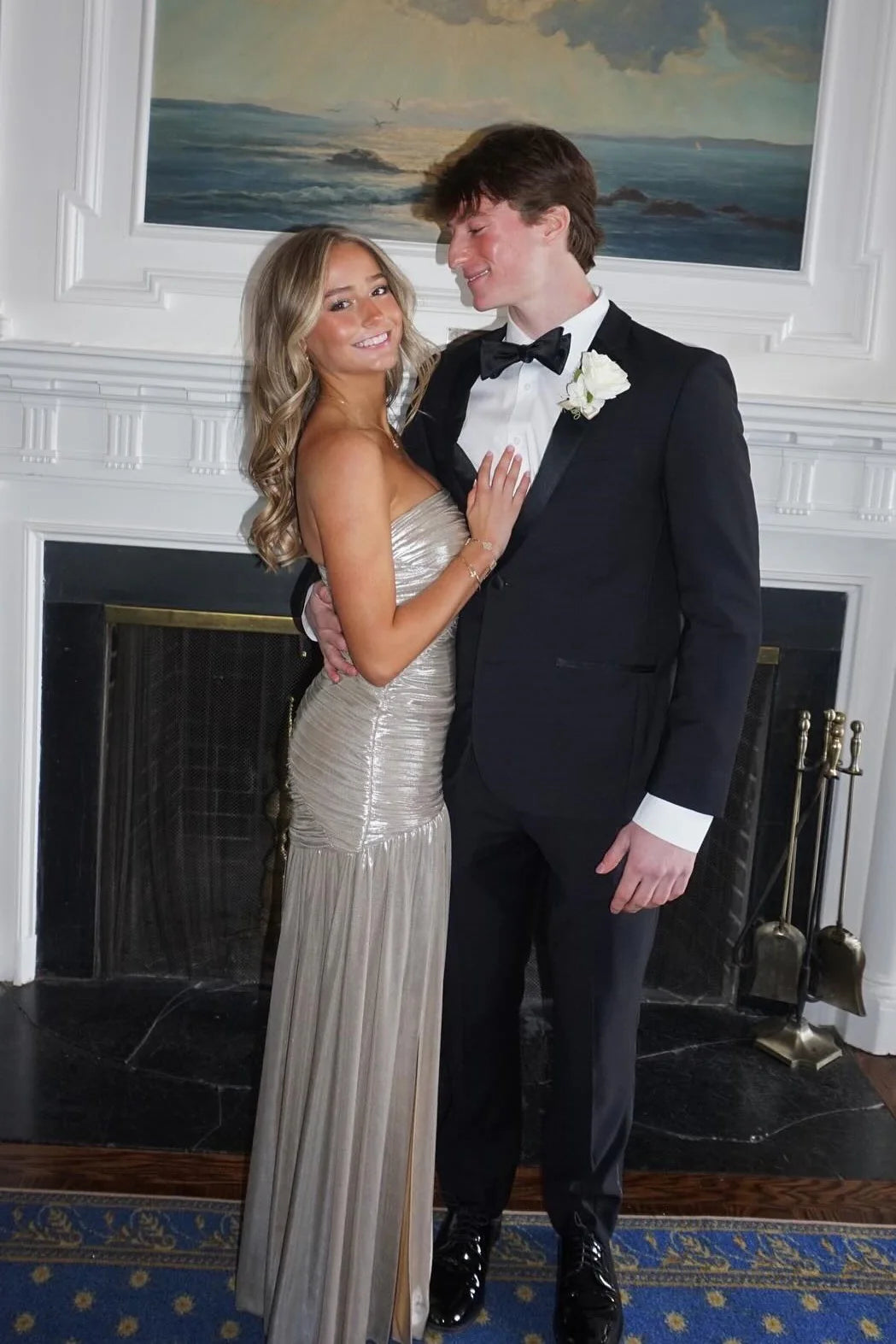 Strapless Metallic Silver Pleated Long Full Of Charm Prom Dresses