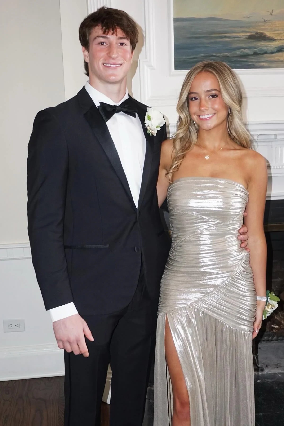 Strapless Metallic Silver Pleated Long Full Of Charm Prom Dresses